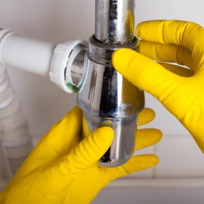 2021-12-reparation-siphon-scaled